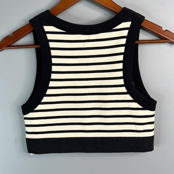 Offline By Aerie NWT Seamless High Neck Sports Bra Black Ivory Striped Size M - Picture 5 of 11